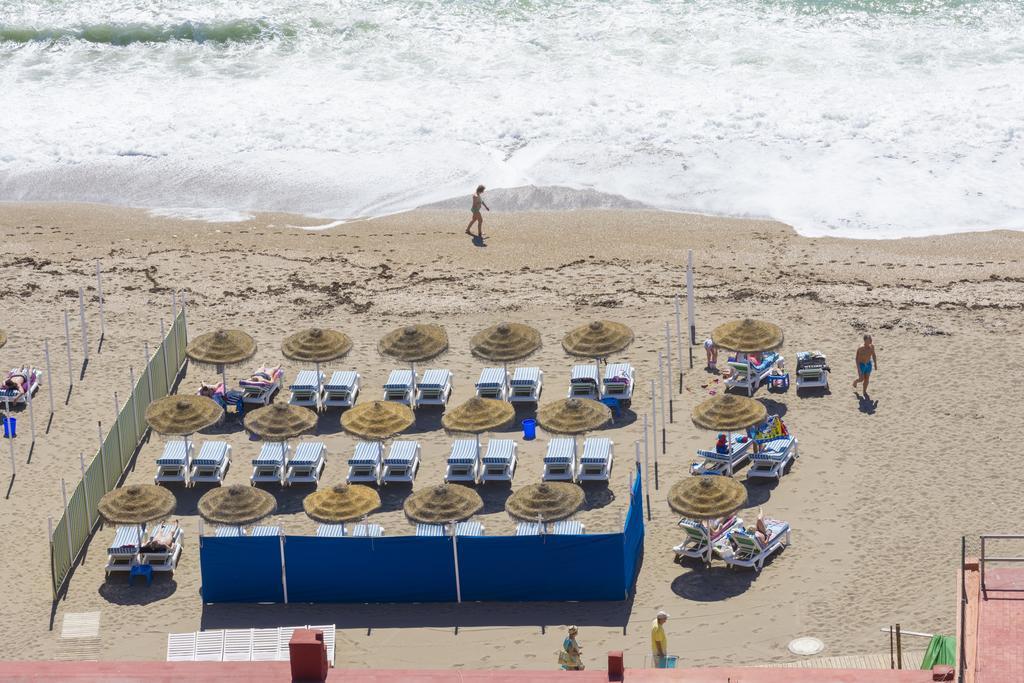 شقة Renthas Benalmadena Playa المظهر الخارجي الصورة